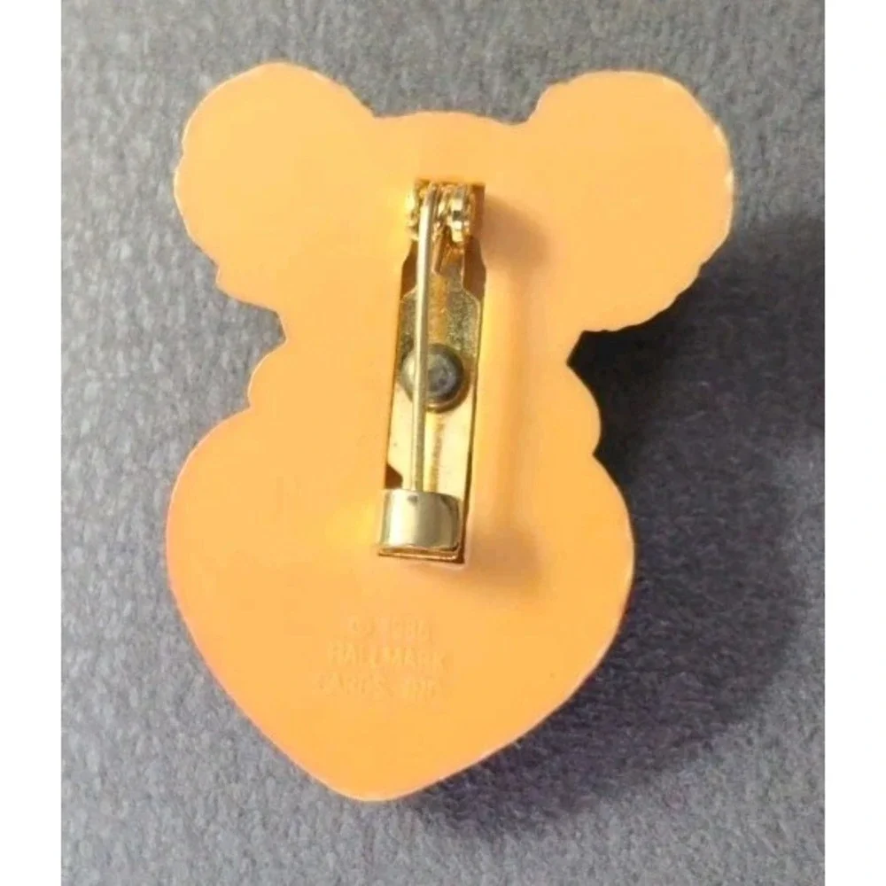 Vintage‎ 1986 Hallmark Koala Bear Valentines Day Pin Love Ya Heart